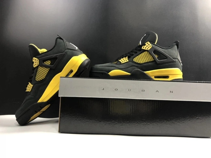 Kick Theory Jordan Thunder 308497-008 Retro 4 Air 0730
